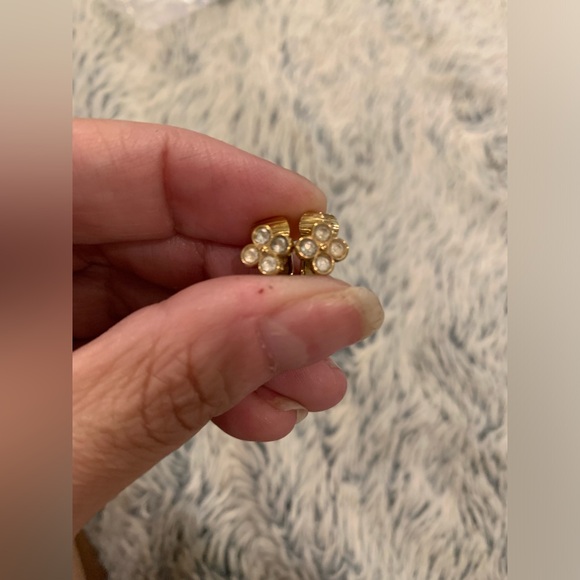 💎Vintage Pre-loved Christian Dior clip-on Earrings💎 - Picture 2 of 6